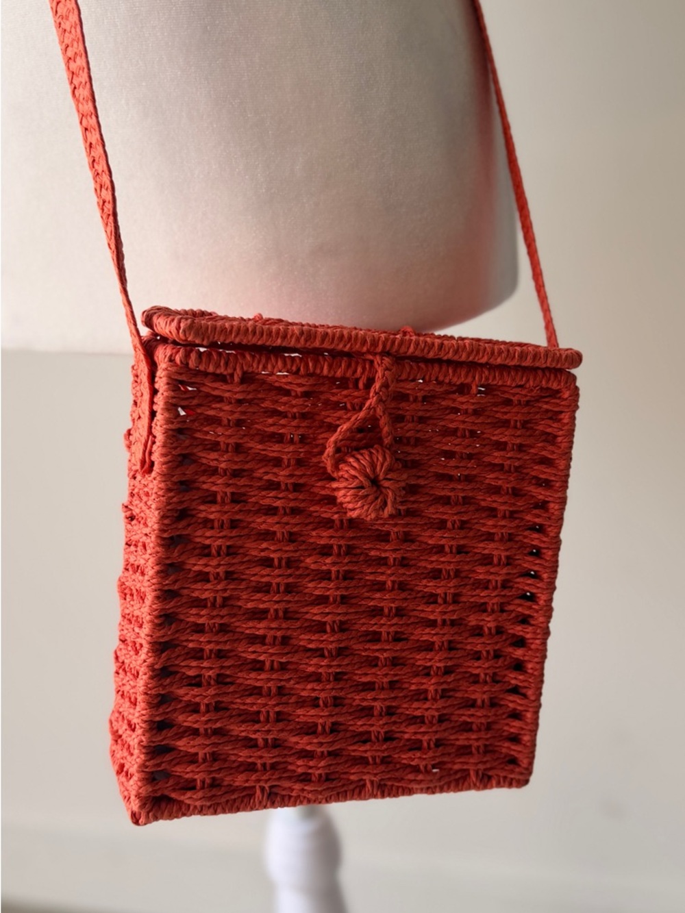 Handwoven Rust Crossbody Bag with Braided Knot Closure - Picture 3 of 5
